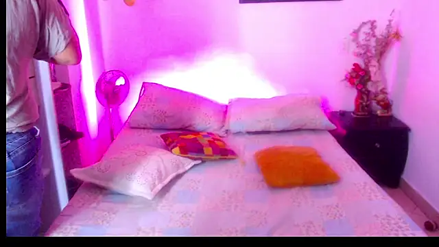 Snapshot of menfismuller2 chatting on 15, 12, 2025 menfismuller2 online show from 15, 12, 2025