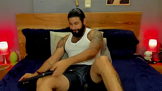 Prometeo-grizzly online show from 17, 10, 2025