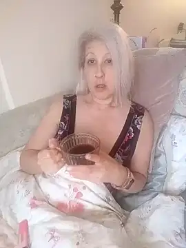 MaggieMoonxxx online show from 16, 12, 2024