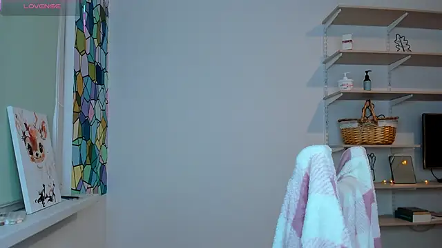 Peggy Beauty online show from 30, 11, 2025