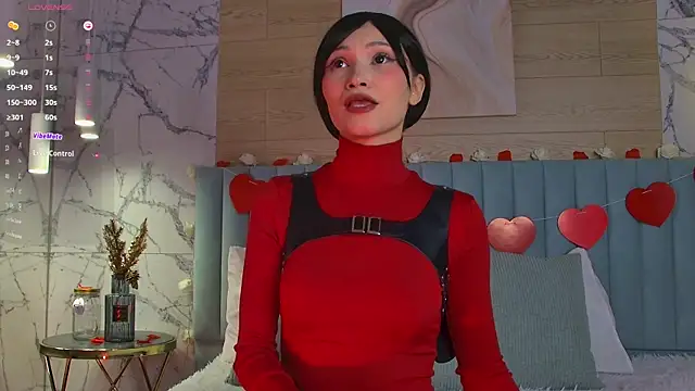 Snapshot of CarolReeves chatting on 15, 2, 2025 CarolReeves online show from 15, 2, 2025