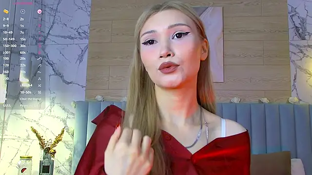 Snapshot of CarolReeves chatting on 9, 3, 2025 CarolReeves online show from 9, 3, 2025