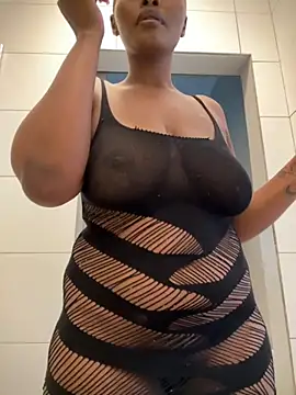 Snapshot of Neelo-Smith chatting on 4, 11, 2025 Neelo-Smith online show from 4, 11, 2025