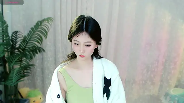 Aimee-520 online show from 2, 2, 2026