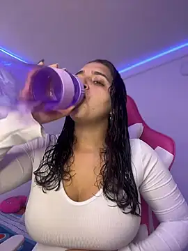 Alicia Ruiz online show from 19, 2, 2026