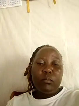 Snapshot of amelinaqueen chatting on 16, 4, 2026 amelinaqueen online show from 16, 4, 2026