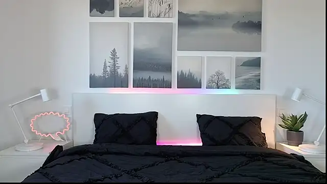 Snapshot of Lara-CumKitten chatting on 4, 2, 2025 Lara-CumKitten online show from 4, 2, 2025