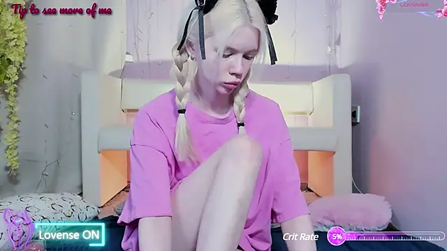 Lollita Lewis online show from 22, 1, 2025