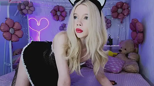 Lollita Lewis online show from 4, 4, 2026