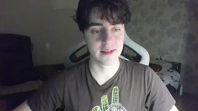 Snapshot of Knuckles17 chatting on 20, 6, 2026 Knuckles17 online show from 20, 6, 2026