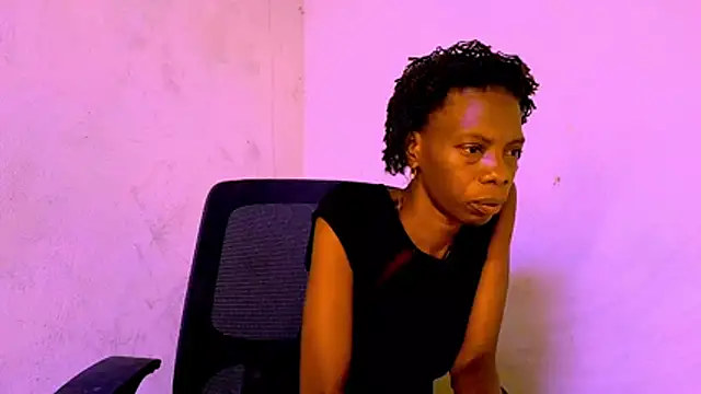 Snapshot of nzanizy chatting on 3, 12, 2025 nzanizy online show from 3, 12, 2025