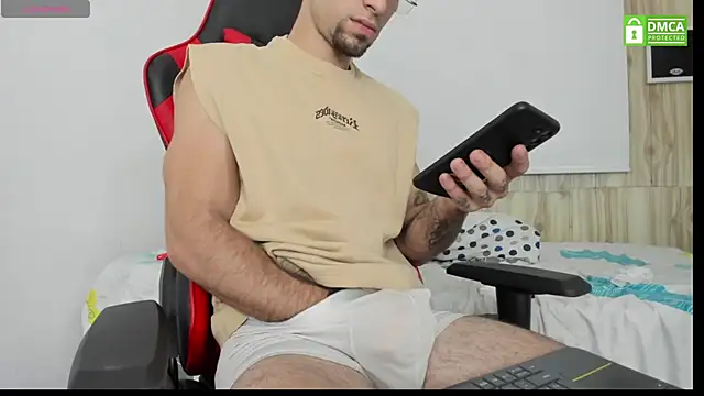 Snapshot of lil_faker420 chatting on 29, 12, 2024 lil faker420 online show from 29, 12, 2024