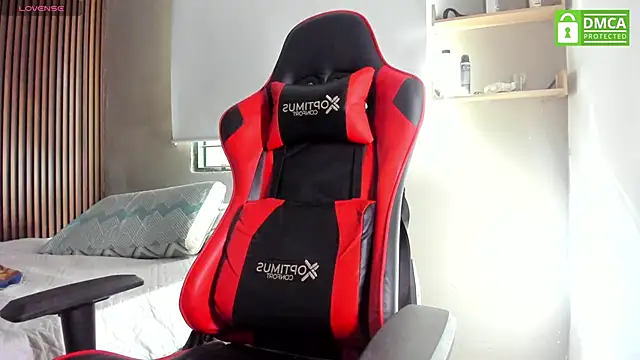 Snapshot of lil_faker420 chatting on 10, 10, 2025 lil faker420 online show from 10, 10, 2025