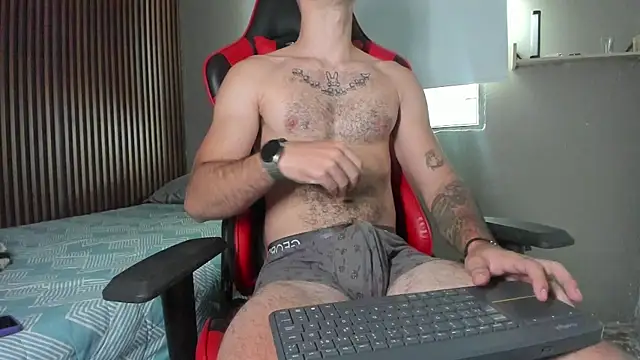 Snapshot of lil_faker420 chatting on 24, 10, 2025 lil faker420 online show from 24, 10, 2025