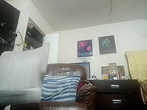 Snapshot of ColdVisitor chatting on 20, 9, 2025 ColdVisitor online show from 20, 9, 2025