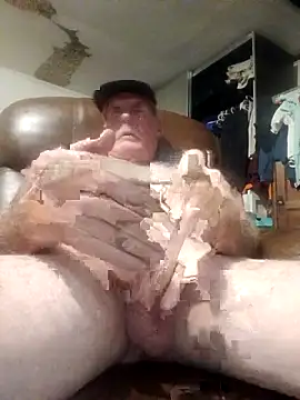 Snapshot of ColdVisitor chatting on 9, 11, 2025 ColdVisitor online show from 9, 11, 2025