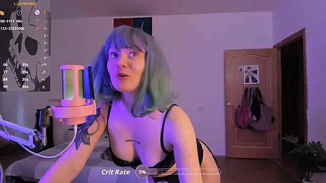 cyber whore  online show from 17, 9, 2025