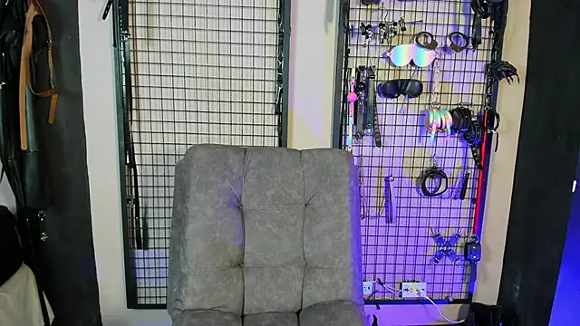 Twisted Fantasy online show from 23, 1, 2025