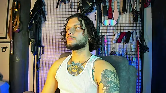 Twisted Fantasy online show from 12, 3, 2025