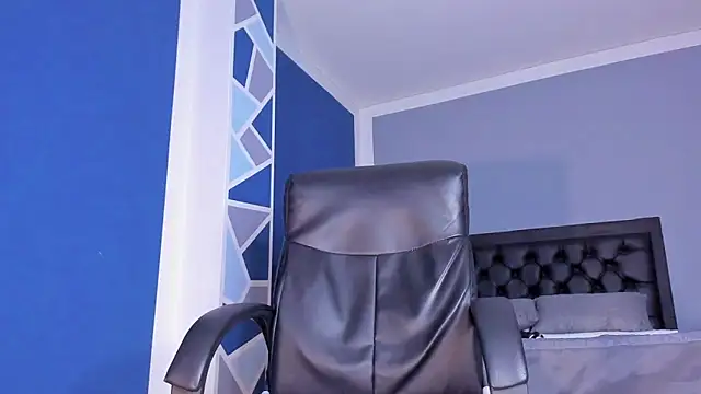 Snapshot of alex_oficial chatting on 14, 3, 2025 alex oficial online show from 14, 3, 2025