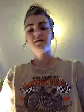 Snapshot of Lilmissvyx chatting on 24, 2, 2025 Lilmissvyx online show from 24, 2, 2025