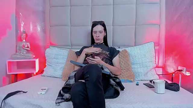 Hecatee 77 online show from 20, 11, 2025