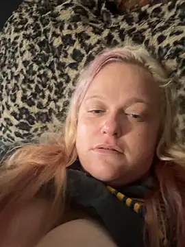 Snapshot of Cumslutsnowbunnie69 chatting on 24, 9, 2025 Cumslutsnowbunnie69 online show from 24, 9, 2025