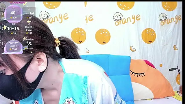 Snapshot of alonelove__ chatting on 10, 10, 2025 alonelove online show from 10, 10, 2025