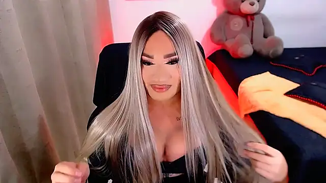 Snapshot of 9InchsPunisherXXX chatting on 1, 3, 2025 9InchsPunisherXXX online show from 1, 3, 2025