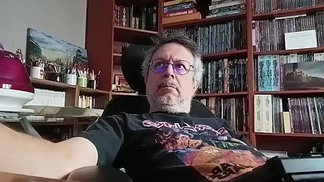 Mandra is a whore online show from 19, 10, 2025