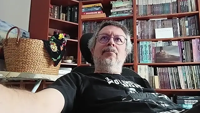 Mandra is a whore online show from 26, 10, 2025