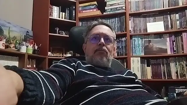 Mandra is a whore online show from 2, 12, 2025