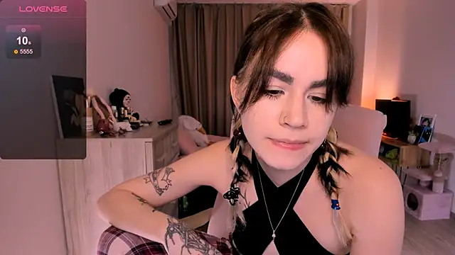 Snapshot of _selectrra chatting on 21, 3, 2025  selectrra online show from 21, 3, 2025