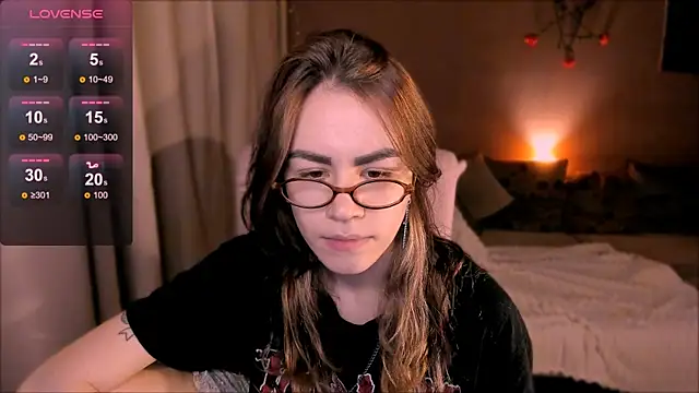 Snapshot of _selectrra chatting on 23, 9, 2025  selectrra online show from 23, 9, 2025