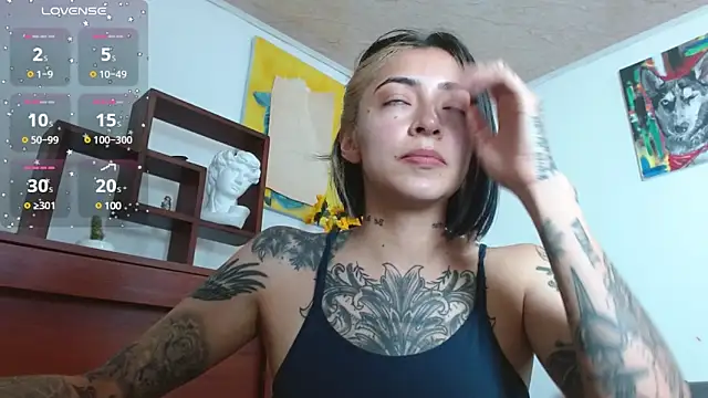 ZoeBakers  online show from 4, 2, 2025