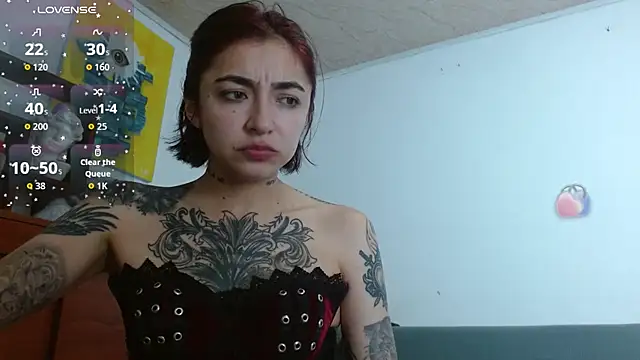 ZoeBakers  online show from 24, 9, 2025