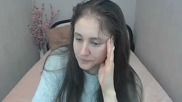 Holliy Cooper online show from 29, 1, 2025