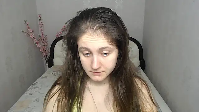 Holliy Cooper online show from 26, 2, 2026