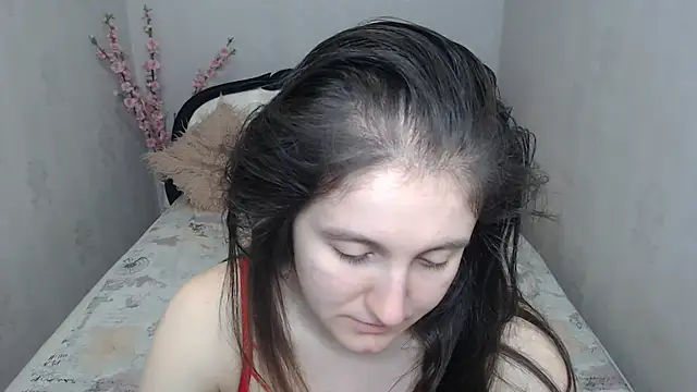 Snapshot of Holliy_Cooper chatting on 13, 5, 2026 Holliy Cooper online show from 13, 5, 2026