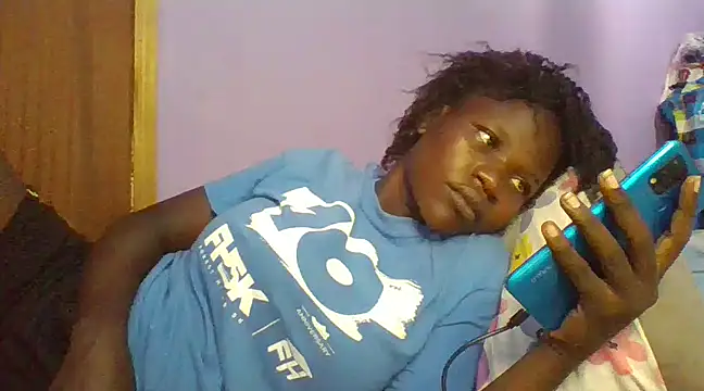 prettychic5 online show from 21, 3, 2025