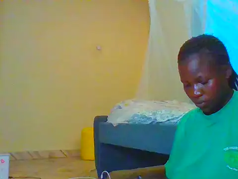 prettychic5 online show from 18, 3, 2026