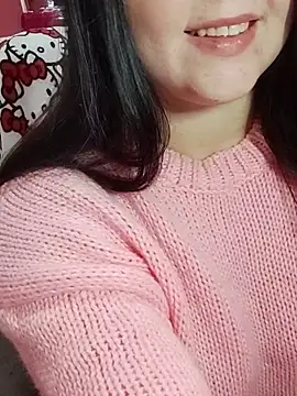 Snapshot of ErikaVlovely chatting on 8, 11, 2025 ErikaVlovely online show from 8, 11, 2025