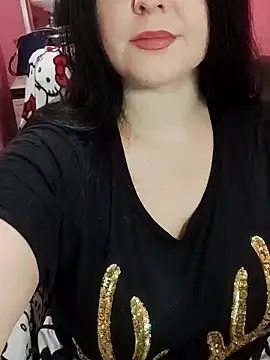 Snapshot of ErikaVlovely chatting on 14, 11, 2025 ErikaVlovely online show from 14, 11, 2025