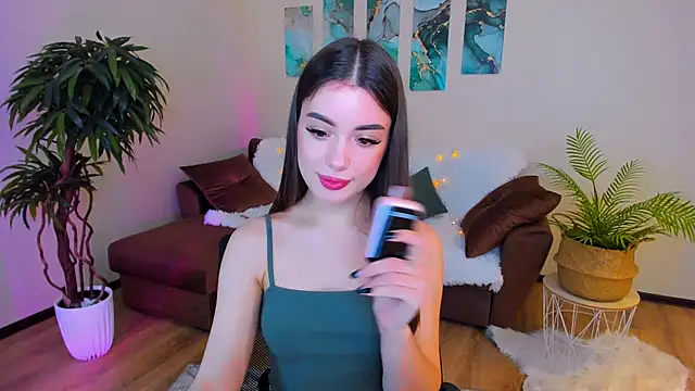 Snapshot of PutOnRepeat chatting on 8, 3, 2025 PutOnRepeat online show from 8, 3, 2025