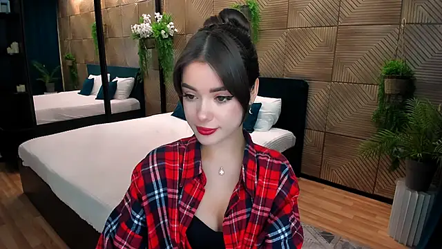 Snapshot of PutOnRepeat chatting on 13, 11, 2025 PutOnRepeat online show from 13, 11, 2025