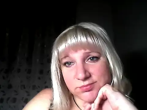 Snapshot of MeilomaWesa chatting on 1, 12, 2024 MeilomaWesa online show from 1, 12, 2024