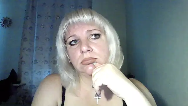 Snapshot of MeilomaWesa chatting on 31, 10, 2025 MeilomaWesa online show from 31, 10, 2025