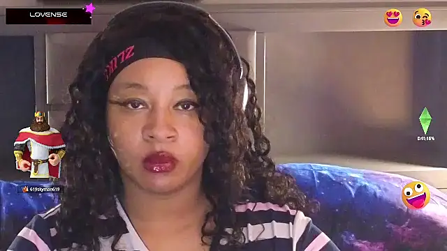 Snapshot of temptressbeauty24 chatting on 11, 3, 2025 temptressbeauty24 online show from 11, 3, 2025