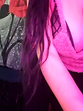 Snapshot of Zeina2024 chatting on 14, 11, 2025 Zeina2024 online show from 14, 11, 2025