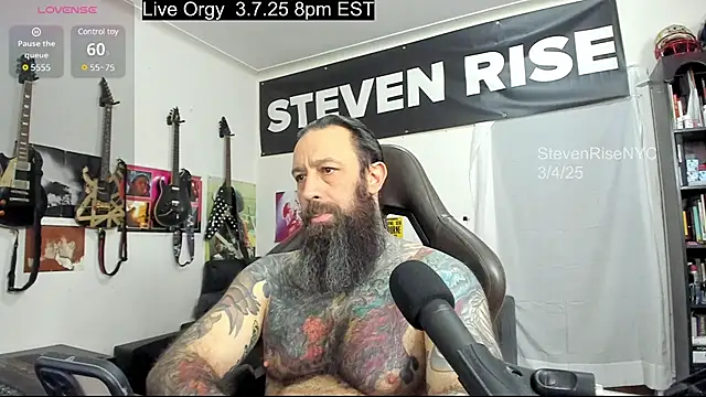 Snapshot of StevenRiseNYC chatting on 6, 3, 2025 StevenRiseNYC online show from 6, 3, 2025
